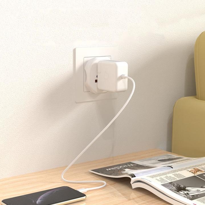 Image du produit Tech-Protect PrzejÅciÃ³wka / adaptateur Universal Travel Adapter na UE - biaÅa