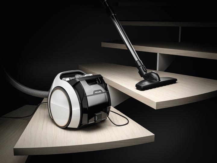 Actual product image Miele Boost CX1 Parquet Powerline