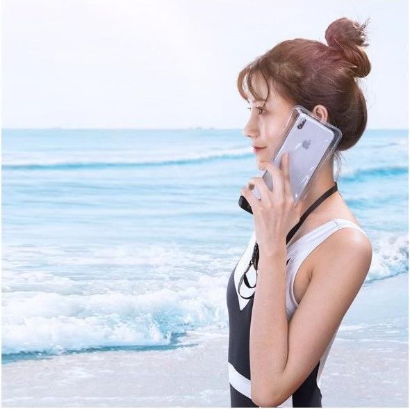 Produktbild Ugreen Waterproof Case (Universal)