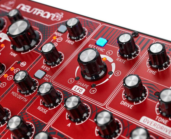 Actual product image Behringer Neutron