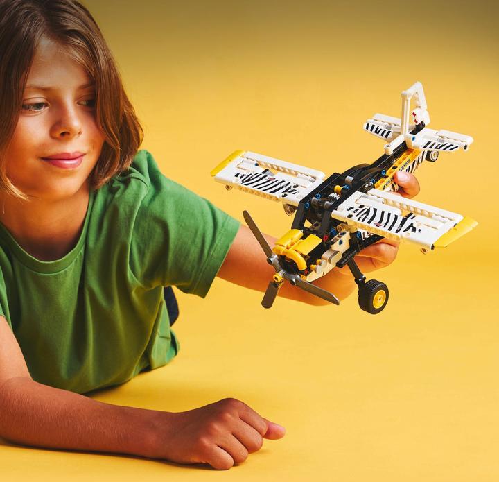 Actual product image LEGO Propellerflugzeug (LEGO Technic)