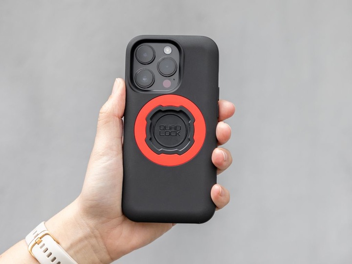 Actual product image Quad Lock MAG Case (Apple iPhone 13 Pro)