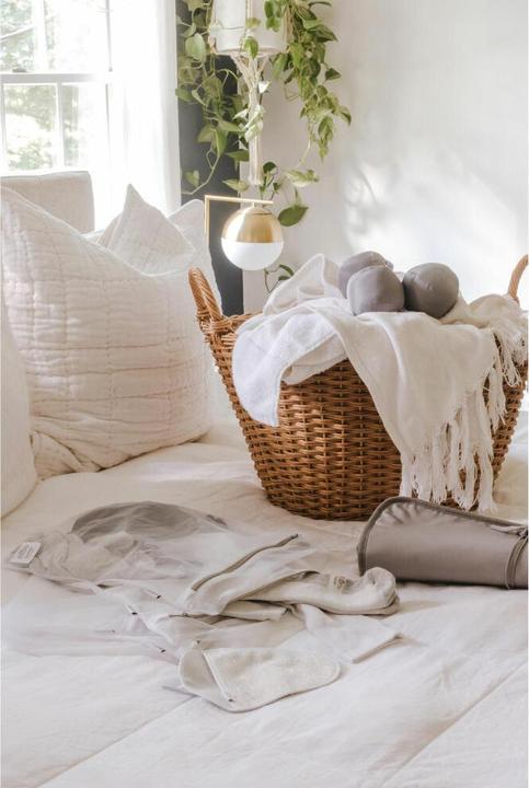 Actual product image Full Circle Home Anti-Statik-Trocknerbälle Wäsche Loads of Fun 3er Set