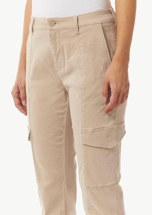 Image du produit Comma Hose Cargohose mit schmal zulaufendem Bein (46)