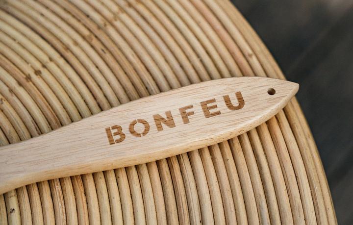 Produktbild Bonfeu Pizzaschaufel mit Holzgriff