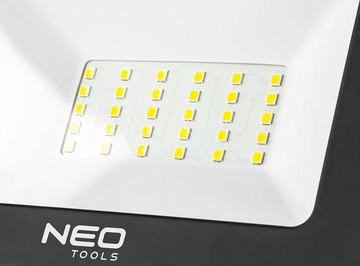 Actual product image Neo Spotlight (50 W SMD LED 4500 lm portable spotlight) (4500 lm)
