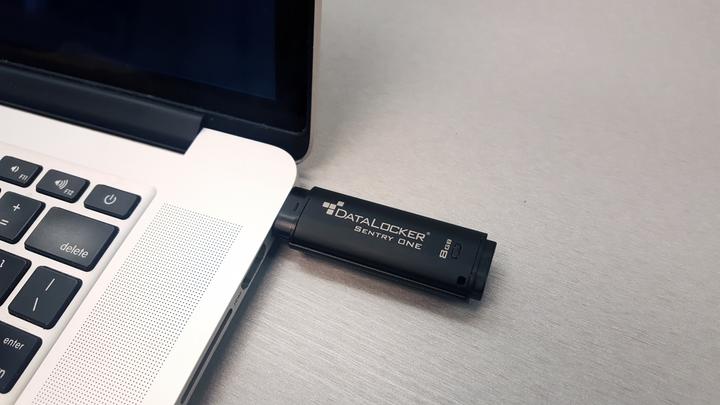 Produktbild DataLocker SENTRY ONE SECURE USB 3.1 GEN1 (16 GB, USB-A)