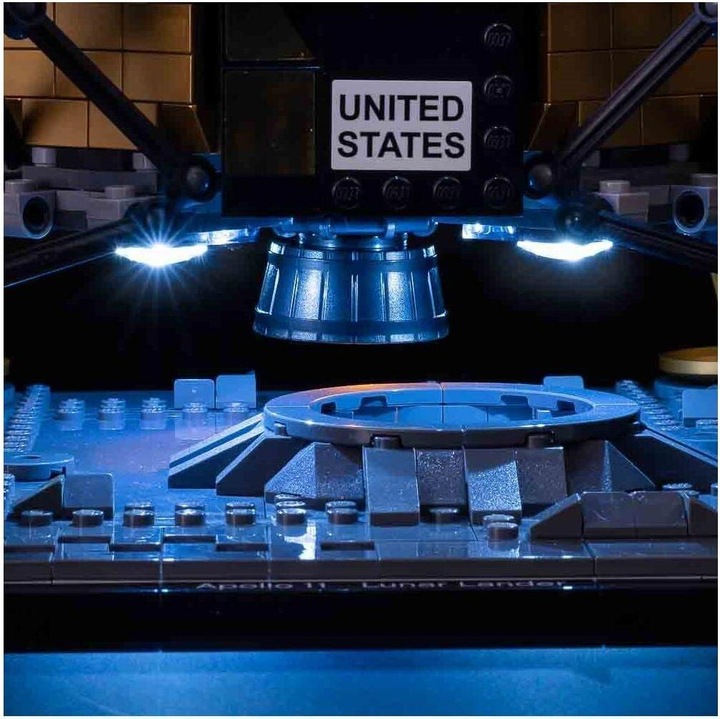 Actual product image Light my bricks LED Light Set 2.0 for LEGO NASA Apollo 11 Lunar Module
