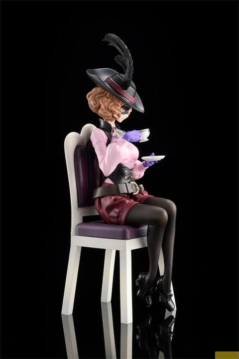 Actual product image Amakuni Persona 5 statuette PVC 1/7 Royal Haru Okumura Phantom Thief Ver. (Reproduction) 23 cm