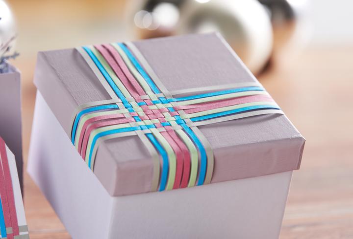 Produktbild VBS XXL Quillingstreifen "Bunt", 3 mm, 500 Stück (100 g/m², 500x)