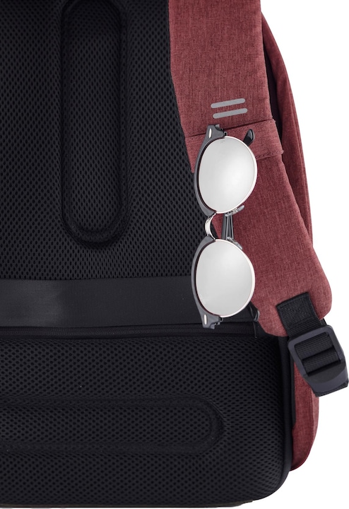 Actual product image XD Design Bobby Hero Anti-Theft Backpack (16 l)
