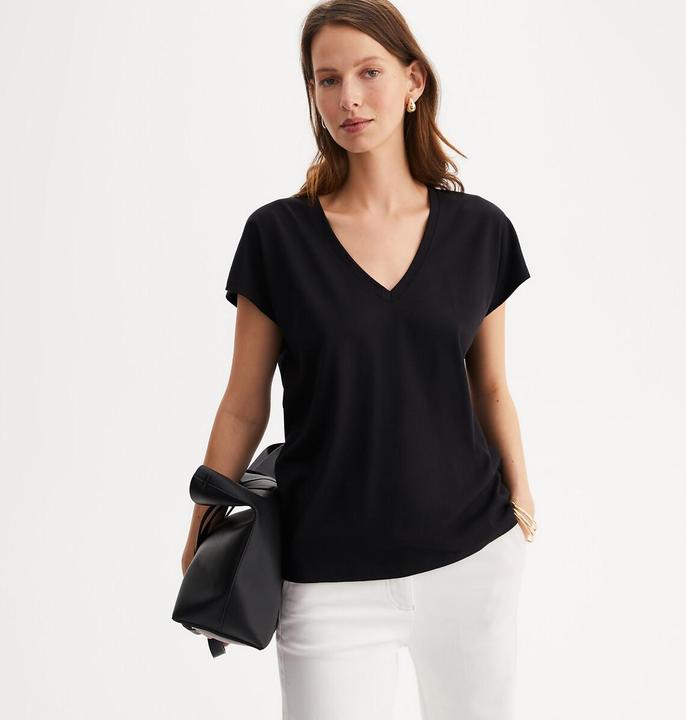 Actual product image Anne Weyburn T-Shirt mit V-Ausschnitt (38)