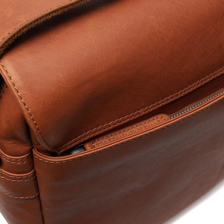 Produktbild The Chesterfield Brand Umhängetasche Richard 0552