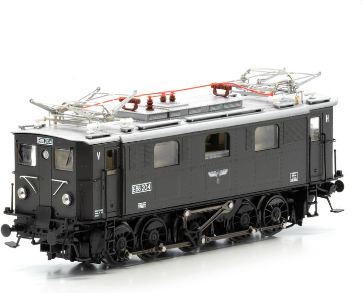Actual product image Jägerndorfer JC22602 H0 DRG electric locomotive E88 204 grey-blue (Track H0)