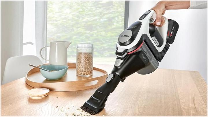 Actual product image Bosch Hausgeräte Unlimited 8 BSS825ALL