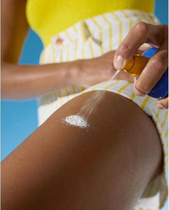 Actual product image NIVEA Schutz & Pflege (Sun spray, SPF 50+, 200 ml, 246 g)