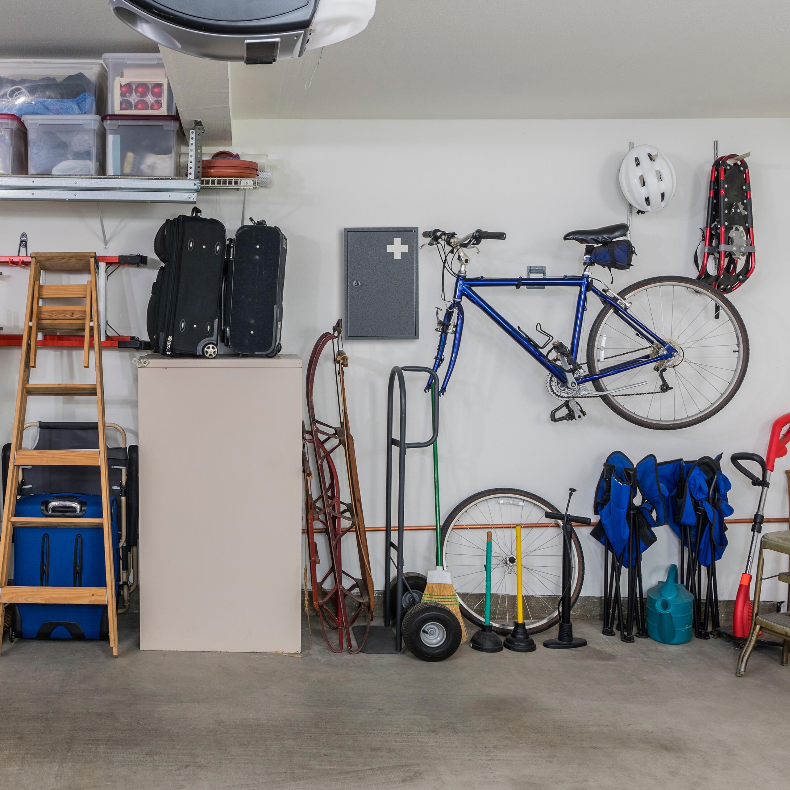 Thumbnail - Relaxdays, Badezimmerschrank, Medizinschrank (21.5 x 9.5 x 32 cm)