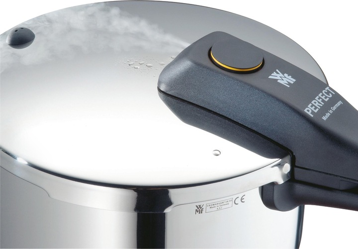 Produktbild WMF Dampfkochtopf Schnellkochtopf 4,5l Perfect Induktion Edelstahl 18/10 (22 cm, Dampfkochtopf)