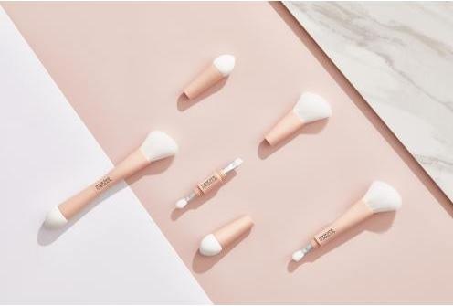 Actual product image Physicians Formula 4 in 1 Brush 1711972E (Eyebrows)