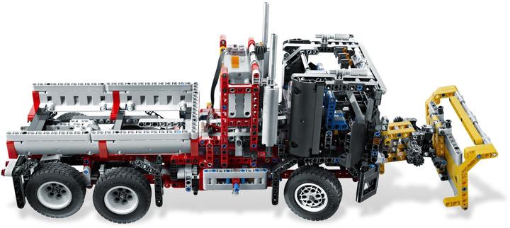 Immagine prodotto LEGO Trasportatore di legno (9397, LEGO Technic)