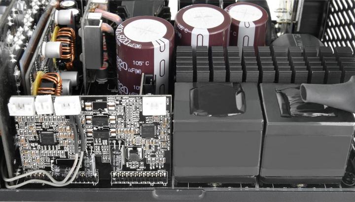 Produktbild Thermaltake Toughpower TF3 80+Titanium (1550 W)