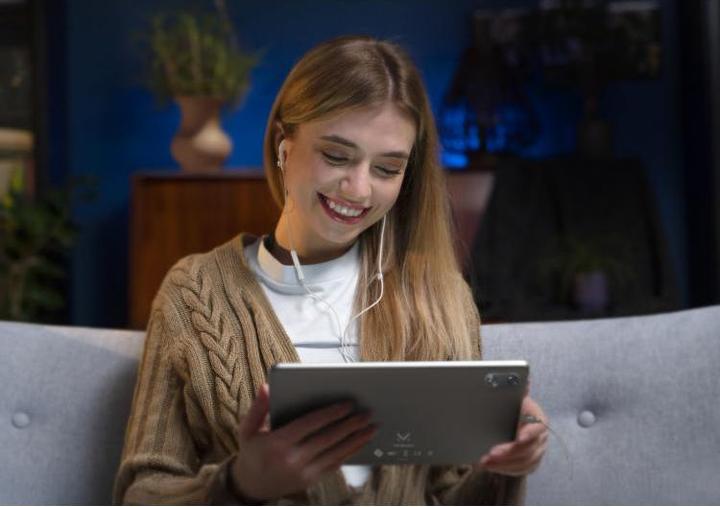 Actual product image Majestic Octa-Core Tablet with 4G, Wi-Fi, 128GB Storage, 8GB RAM, Android 14, Dual Camera, GPS (4G, 12", 128 GB, Grey)