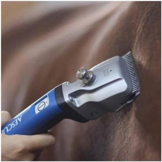 Actual product image Kerbl Cordless clipper Bonum cattle, 1 battery, blue (Vault)