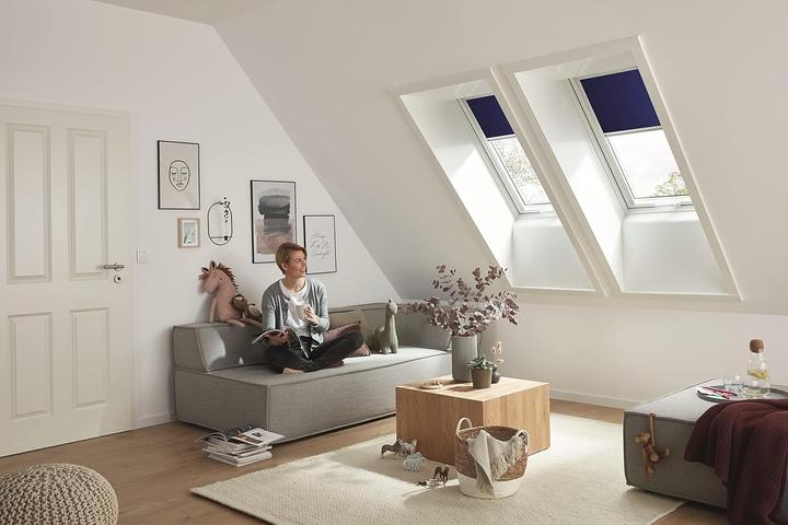 Produktbild Roto Tageslichtrollo ZRE für Dachfenster (140 x 140 cm)