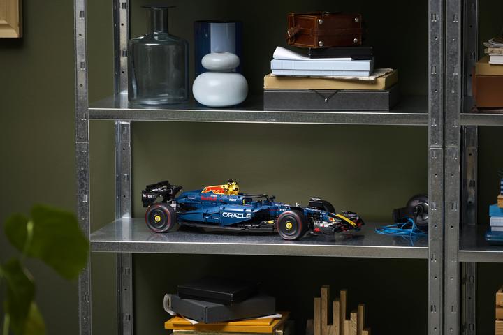 Productafbeelding LEGO Oracle Red Bull Racing RB20 F1 Rennauto (42206, LEGO Technic)