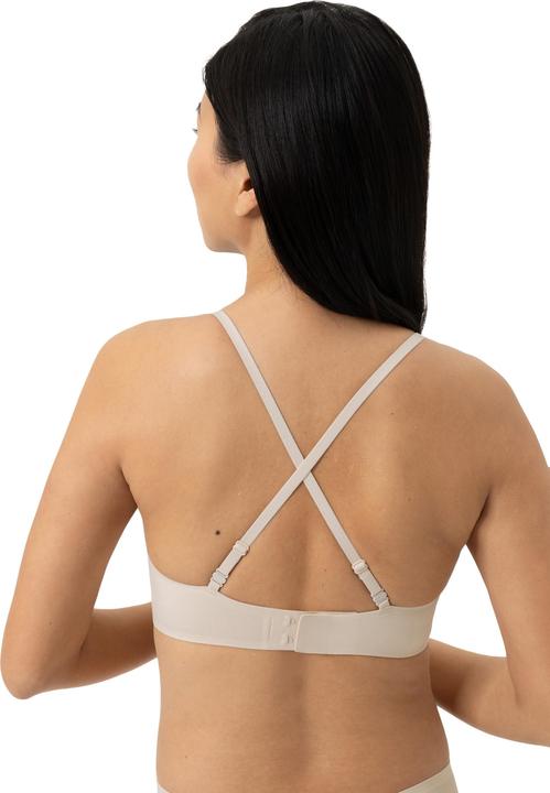 Actual product image Mey Simply Better Invisibles Triangel BH (Single pack, XS)