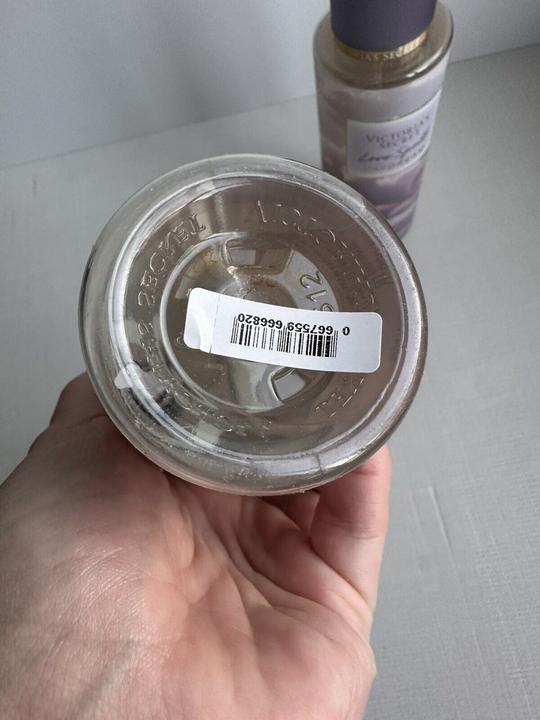 Produktbild Victoria's Secret Love Spell Daydream Body Mist Spray & Body Lotion (250 ml, Body Mist, Blumig, Fruchtig)