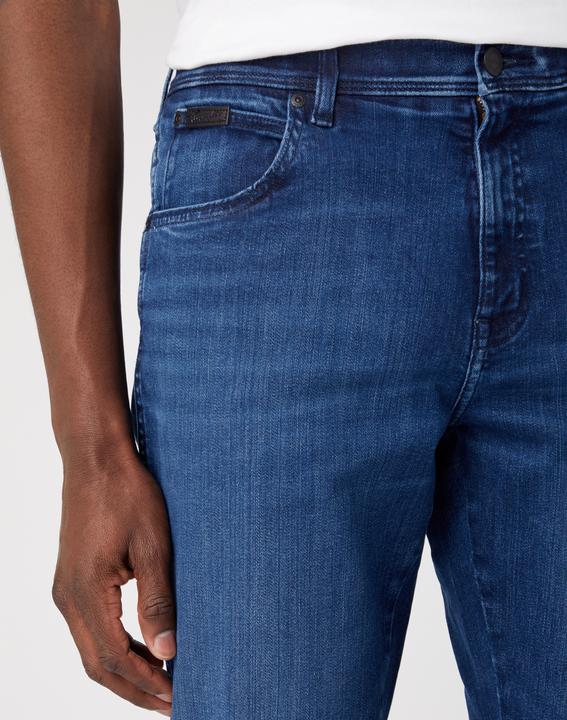 Actual product image Wrangler Texas Slim Jeans Straight Fit Apollo (W44/L34)