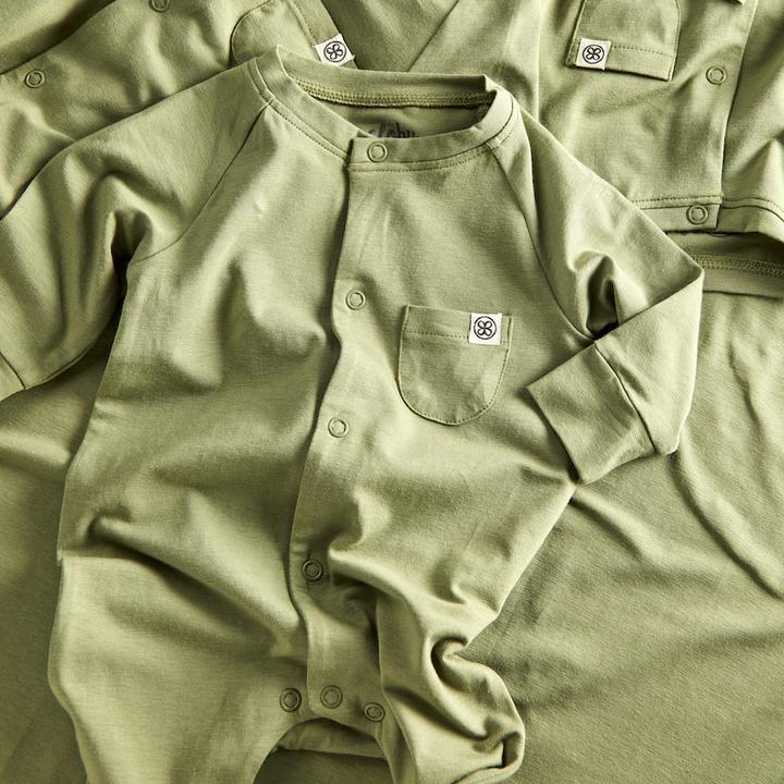 Produktbild Cloby Strampler Overall UPF + Olive Green (50, 52, 54, 56)