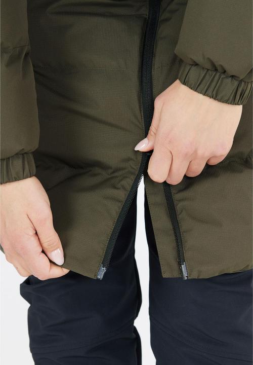 Actual product image Whistler Abella Padded