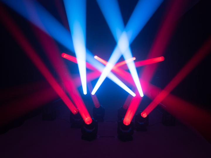 Produktbild FutureLight DMB-100 LED Moving-Head