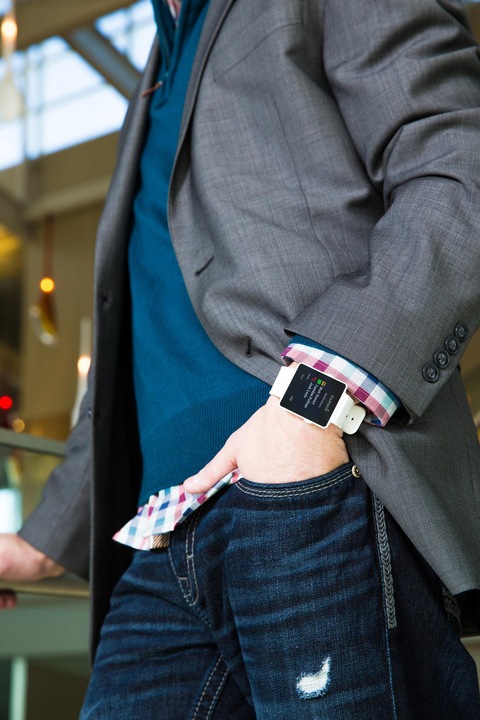 Produktbild Garmin Vivoactive (43.80 mm)
