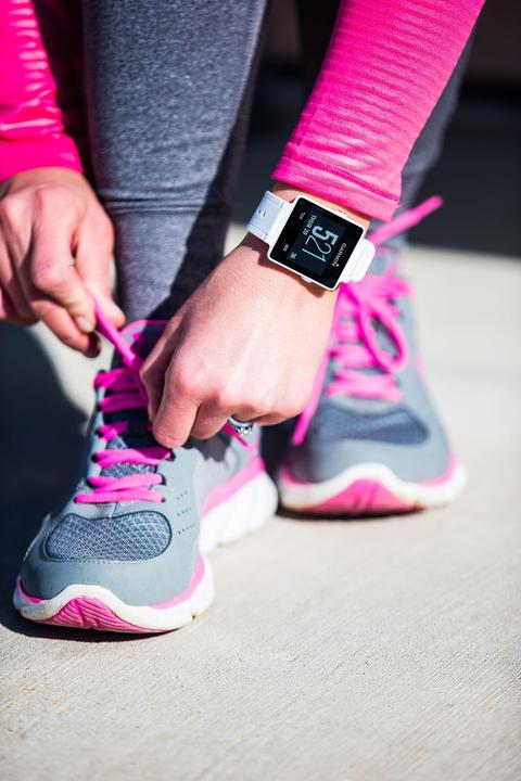 Actual product image Garmin Vivoactive + heart rate strap (28.60 mm)
