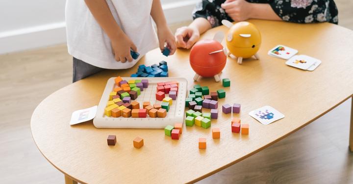Produktbild Plantoys Zählwürfel Unit Link Serie (Deutsch, Englisch, Französisch, Italienisch)