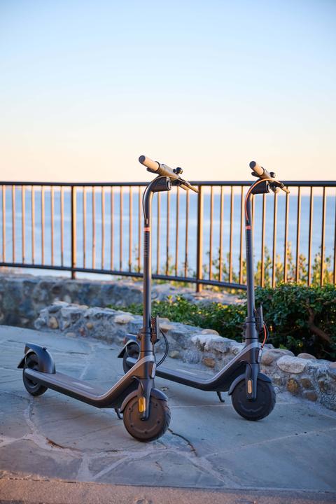 Image du produit Segway-Ninebot E2 Pro E (25 km/h, 35 km, 350 W)