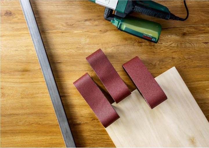 Actual product image Bosch Zubehör Sanding belt set for belt sander, 9 pieces, 75 x 533 mm, grit 60, 80, 100 (60, 80, 100)