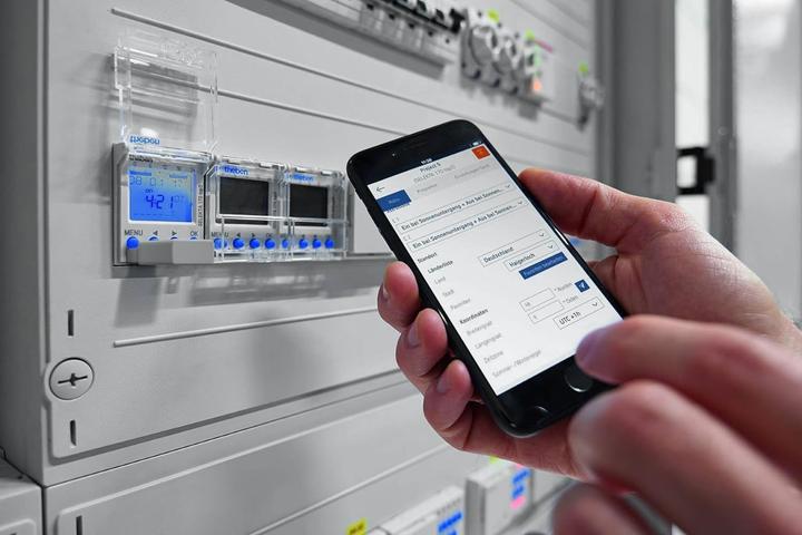 Immagine prodotto Theben TR 612 top3