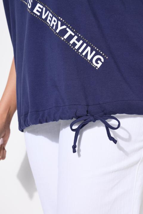 Immagine prodotto Ulla Popken T-shirt con scritta, orlo con fascia, scollo a girocollo e mezze maniche (46, 48)