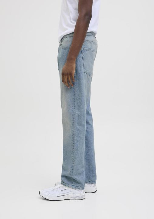 Actual product image Aprel Relaxed Fit Jeans Relaxed Fit Jeans (W32/L32)