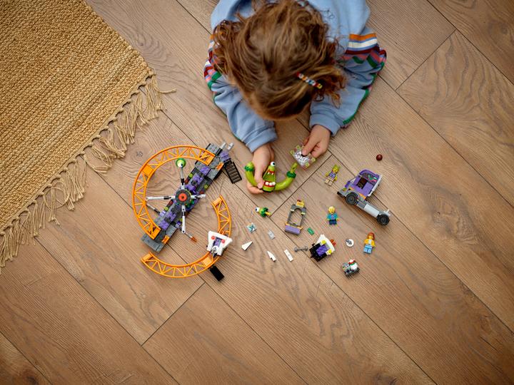 Produktbild LEGO LKW mit Weltraumkarussell (60313, LEGO City)