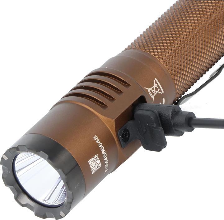 Actual product image AceBeam T35 LED-Taschenlampe mit bis zu 1.600 Lumen, 352 Meter Leuchtweite, 5.000K, braun (13.80 cm, 1600 lm)