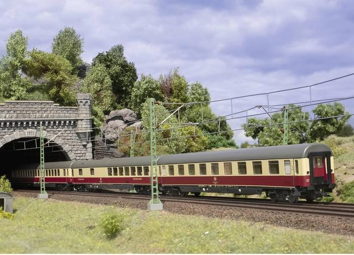 Produktbild Märklin 43861 H0 Schnellzugwagen Purpurrot/Beige 1. Klasse der DB Apmz 121 (Spur H0)