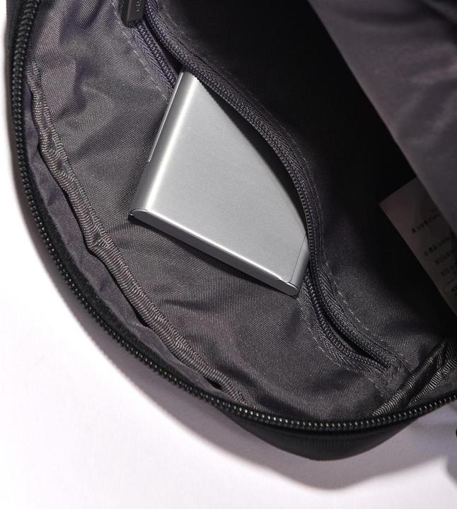 Actual product image Hedgren Contact Crossover 10" RFID