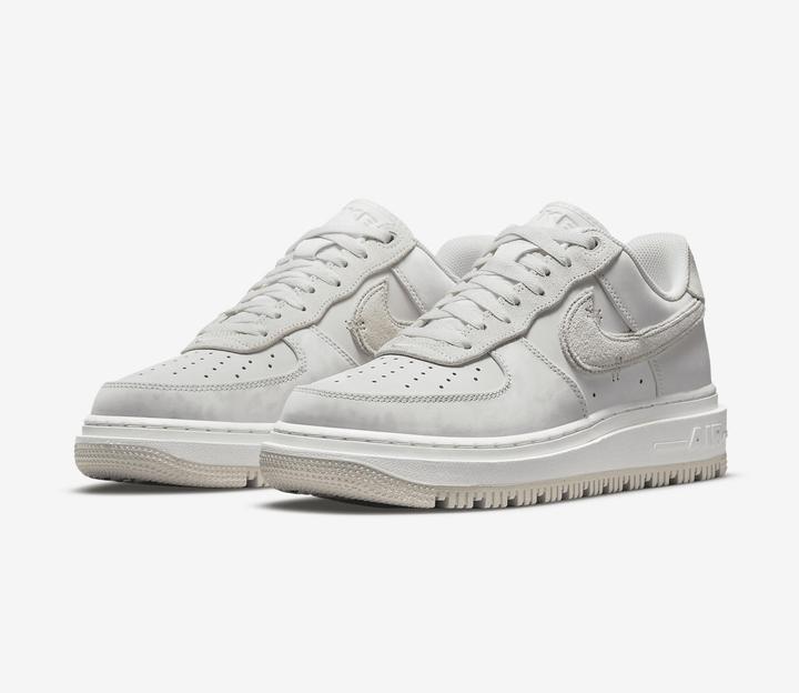 Image du produit Nike Air Force 1 Luxe (38.5)