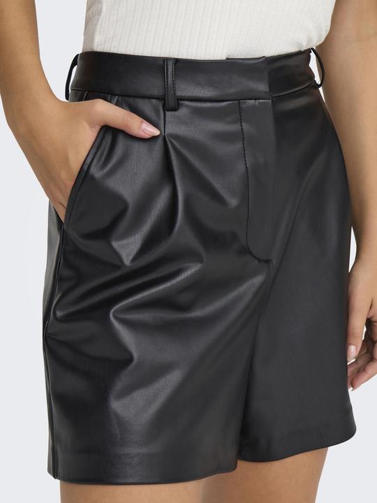 Actual product image Only ONLPENNY Normal geschnitten Kunstledershorts Kunstledershorts (S)