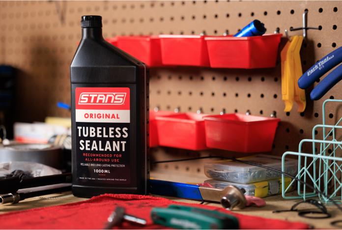 Actual product image Notubes Stan's Original Tubeless Sealant 1000 ml